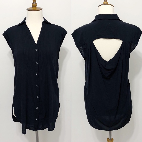 Anthropologie Tops - Anthro Maeve Black Amplified Button Down